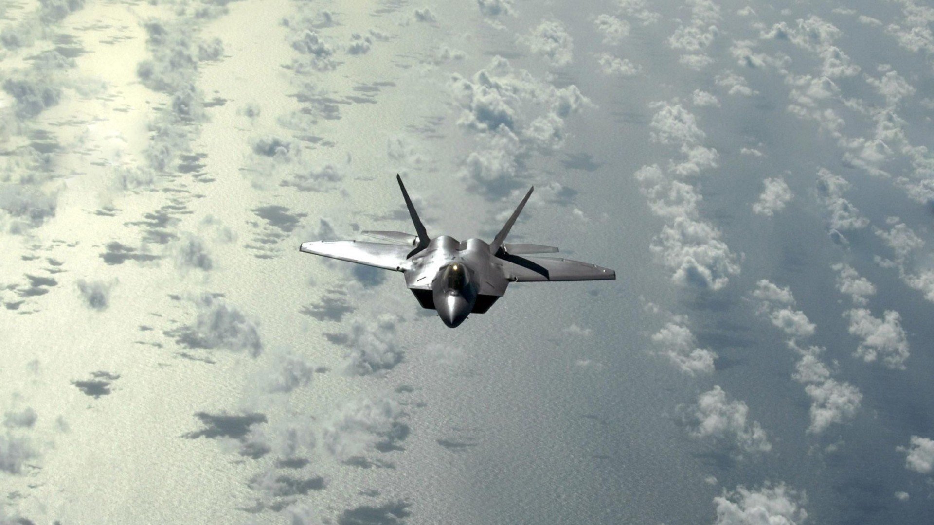 九游游戏中心官网-运动员的心理战：比赛中的防守策略与心理调适，运动员心理问题