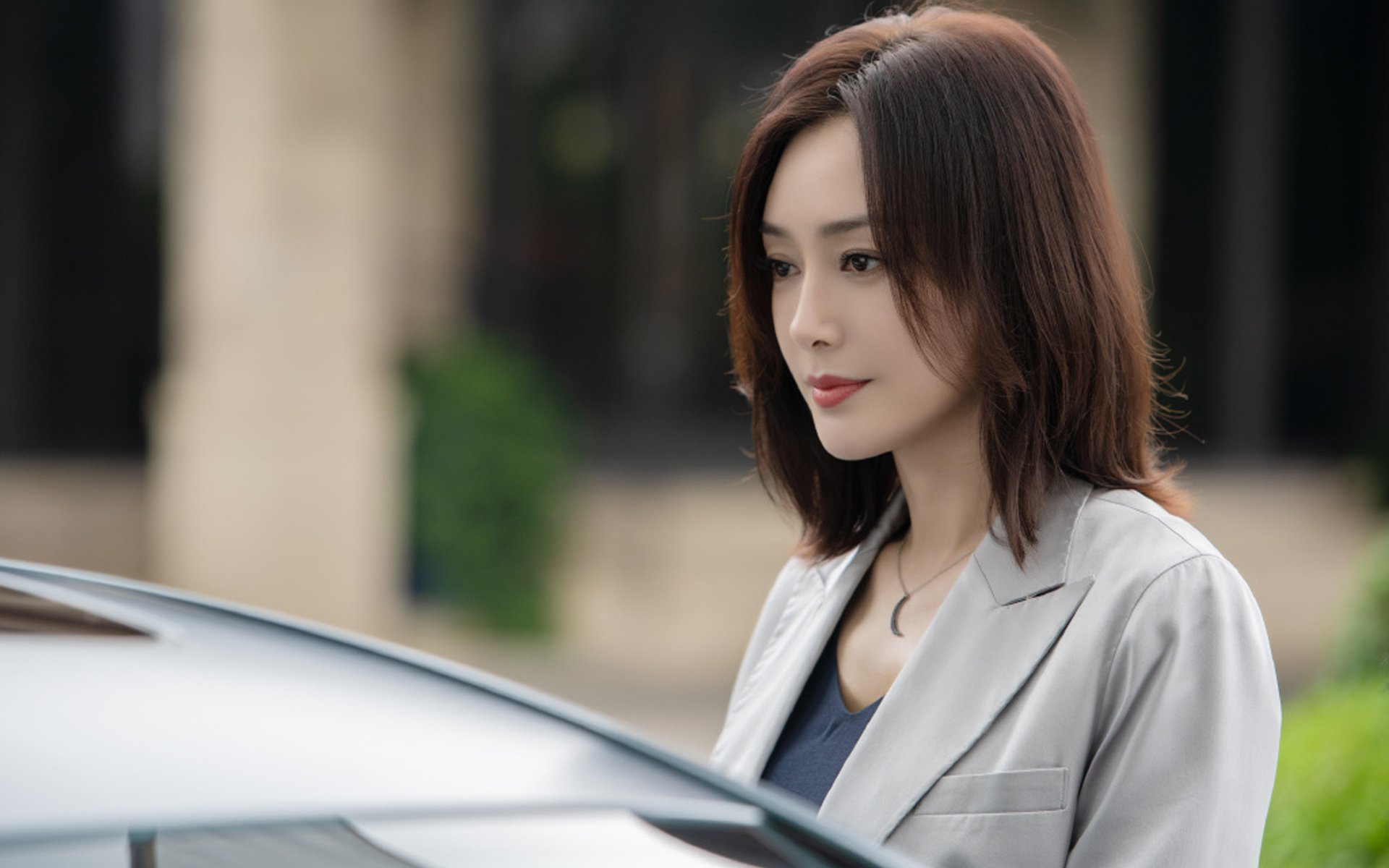 观众席无障碍设施升级提升体验感，无障碍接待台